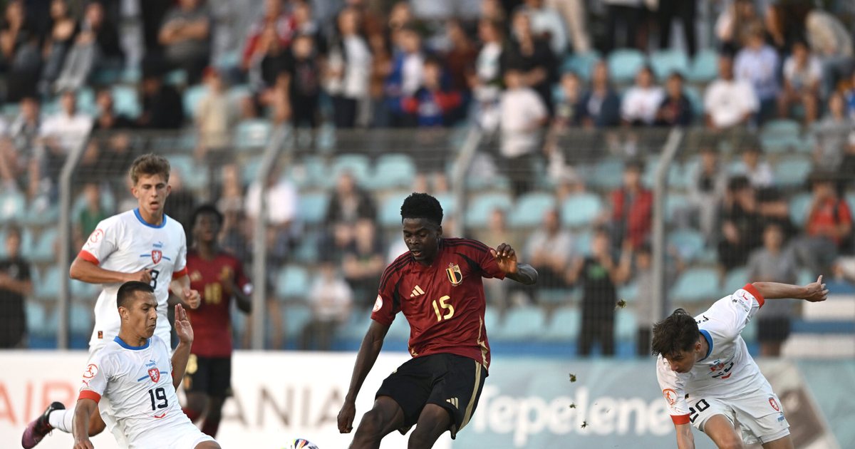 Belgjika merr fitoren e parë në Euro U 17  triumf ndaj Çekisë