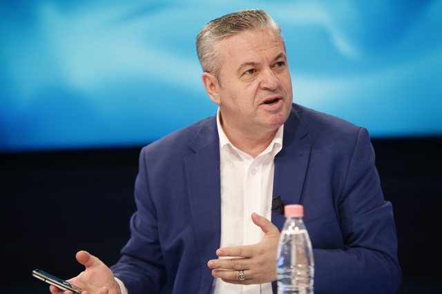 “Tom Doshi është baba në Shkodër”/ Murrizi: Deri