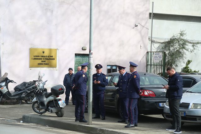 FOTO/ Veliaj në Apelin e GJKKO-së, “blindohet” SPAK-u